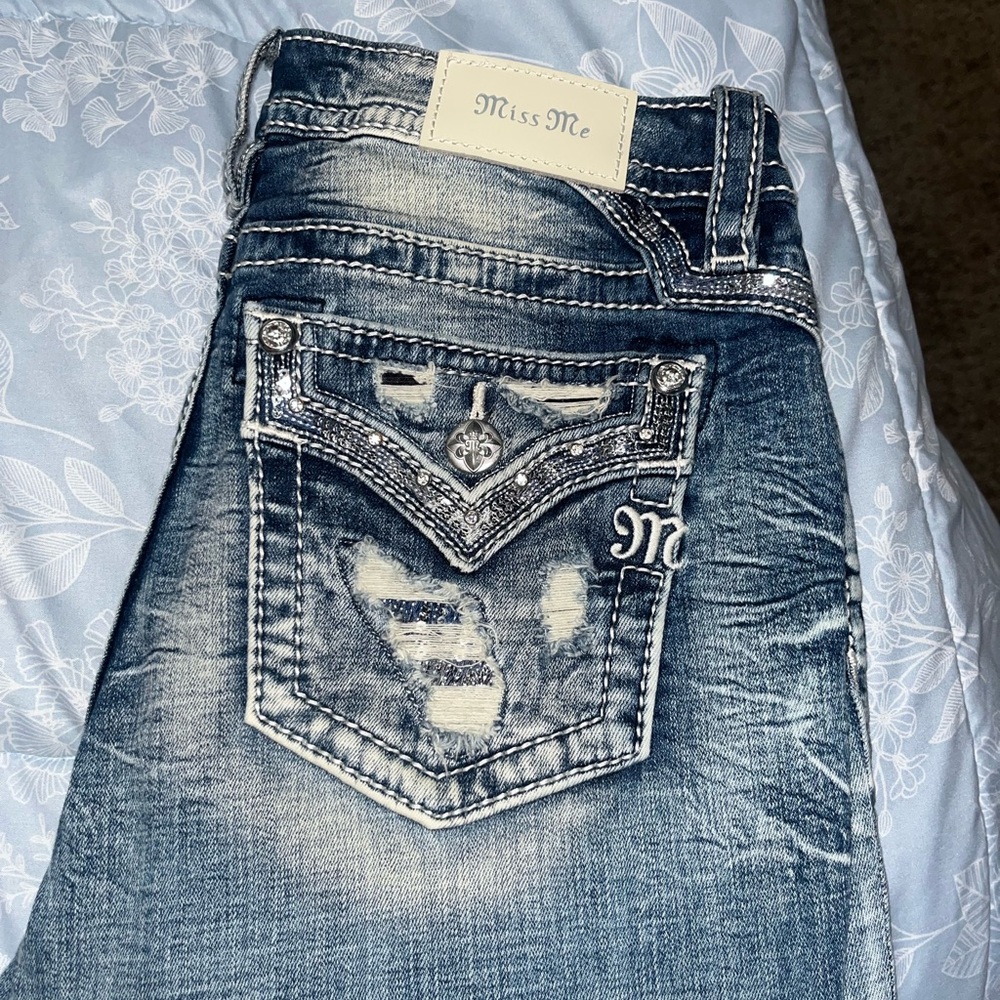 New Miss Me Curvy Ankle Skinny Jeans full length